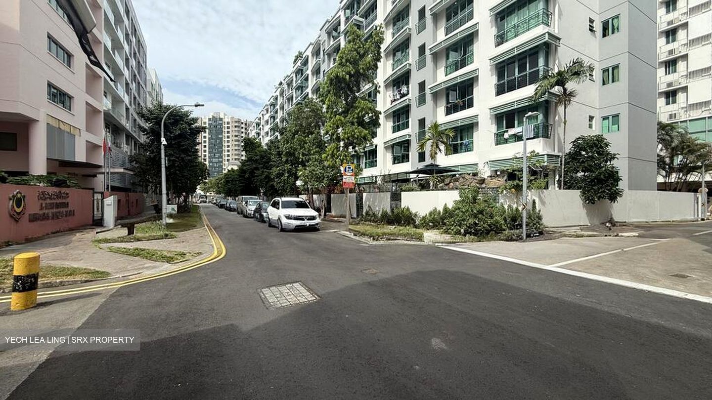 Park Place Residences At Plq (D14), Retail #624904011